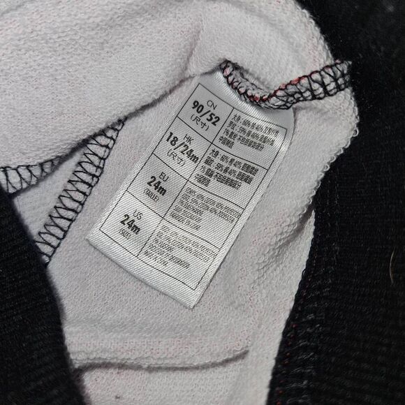 5 For $25 Disney Black White and Red Minnie Mouse Zipper Hoodie Baby Size 24M - Picture 3 of 4